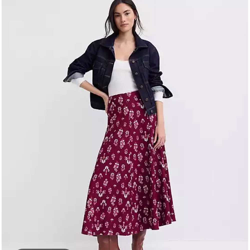 LOFT Womens Burgundy Floral Maxi Skirt Size 12 A-Line Flowy Rayon Blend Side Zip
